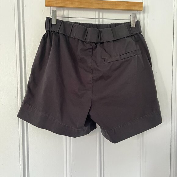 Everlane The Easy Short Black Base - Size 8 - Picture 3 of 4